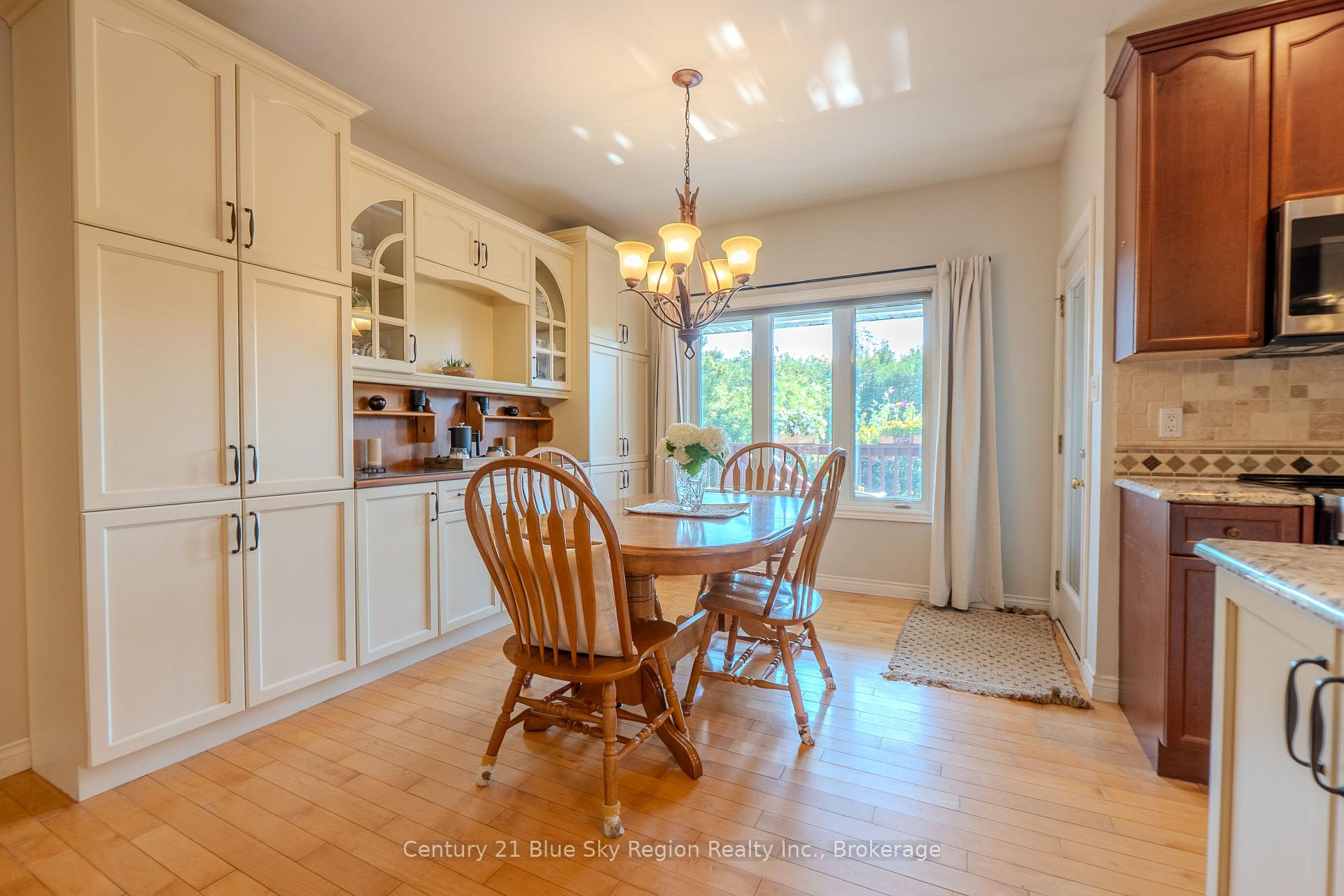 Photo 5 of 82 Kilby Lane, Callander — HOMEH
