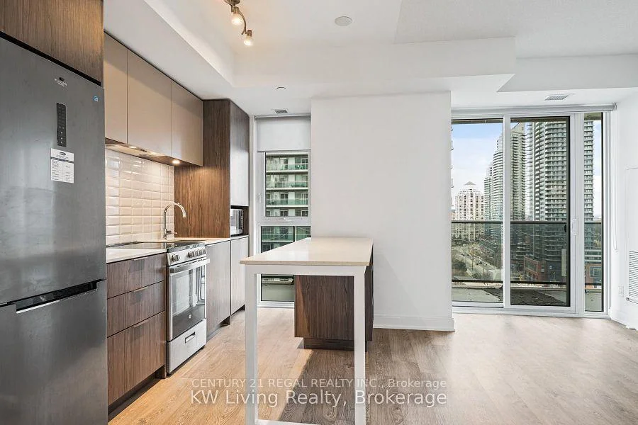 Photo 12 of Unit 1103, 70 Annie Craig Drive, Etobicoke, Mimico — HOMEH