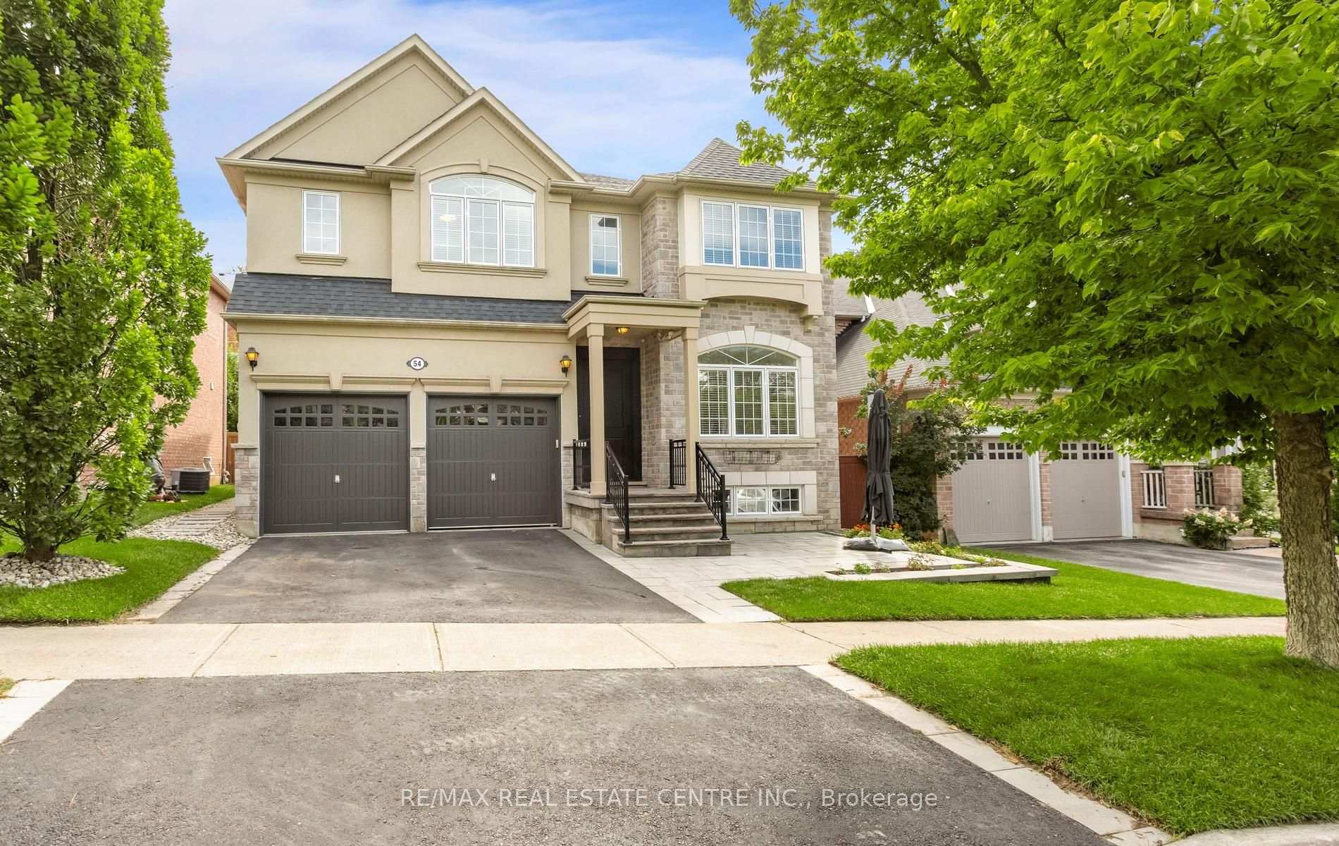 Photo 1 of 54 Apple Blossom Crescent, Halton Hills, Georgetown — HOMEH