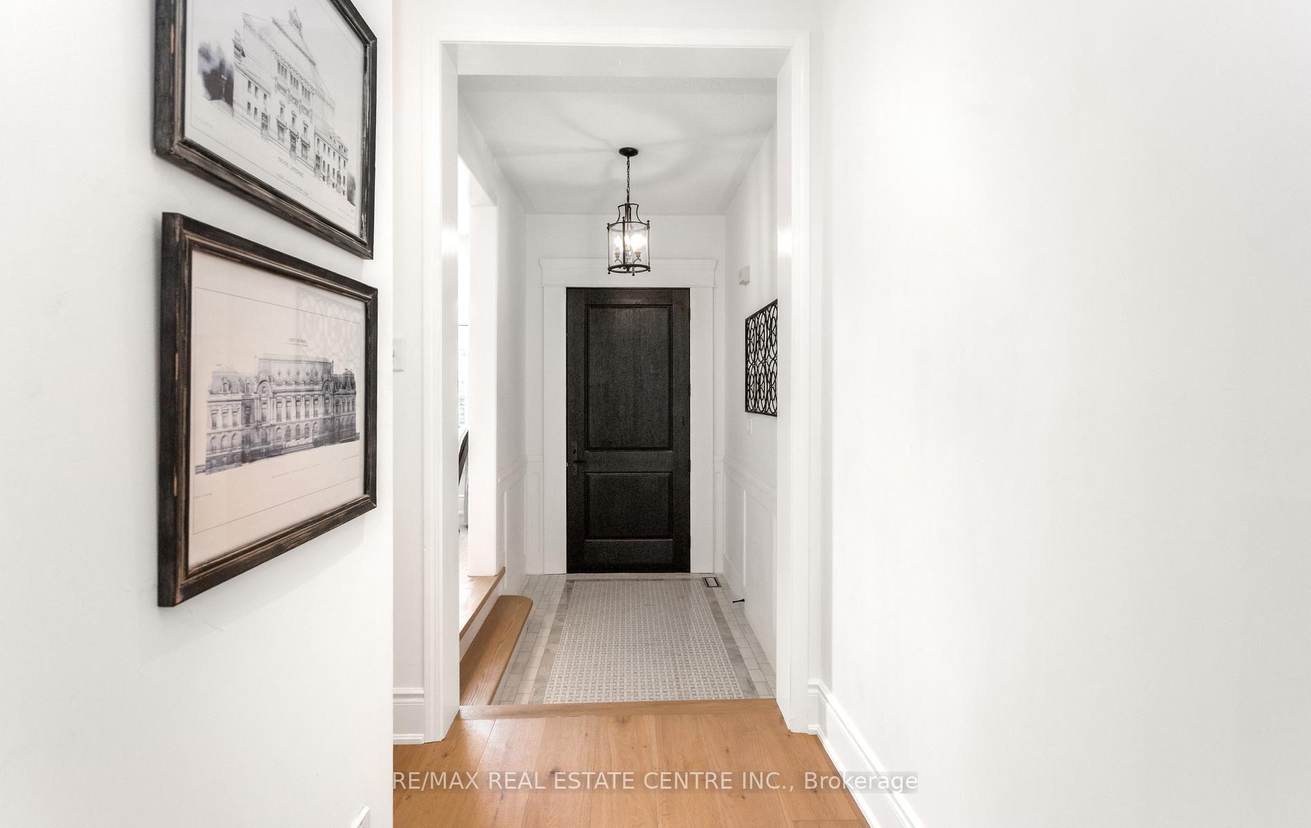 Photo 5 of 54 Apple Blossom Crescent, Halton Hills, Georgetown — HOMEH