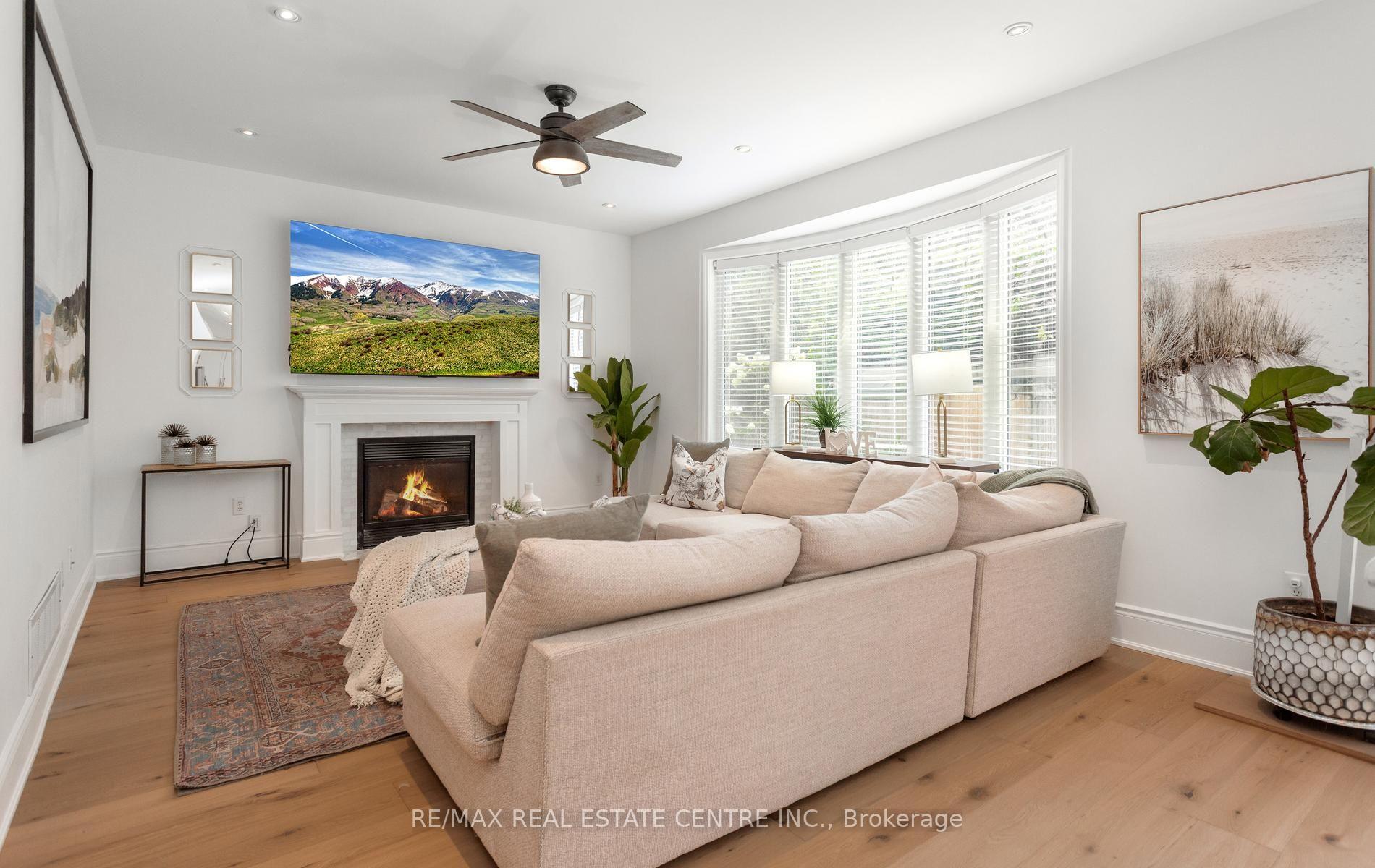Photo 14 of 54 Apple Blossom Crescent, Halton Hills, Georgetown — HOMEH