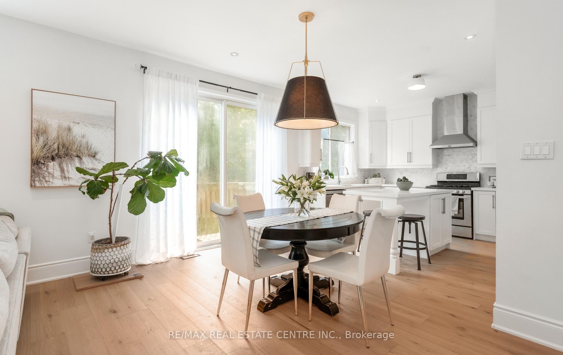 Photo 18 of 54 Apple Blossom Crescent, Halton Hills, Georgetown — HOMEH