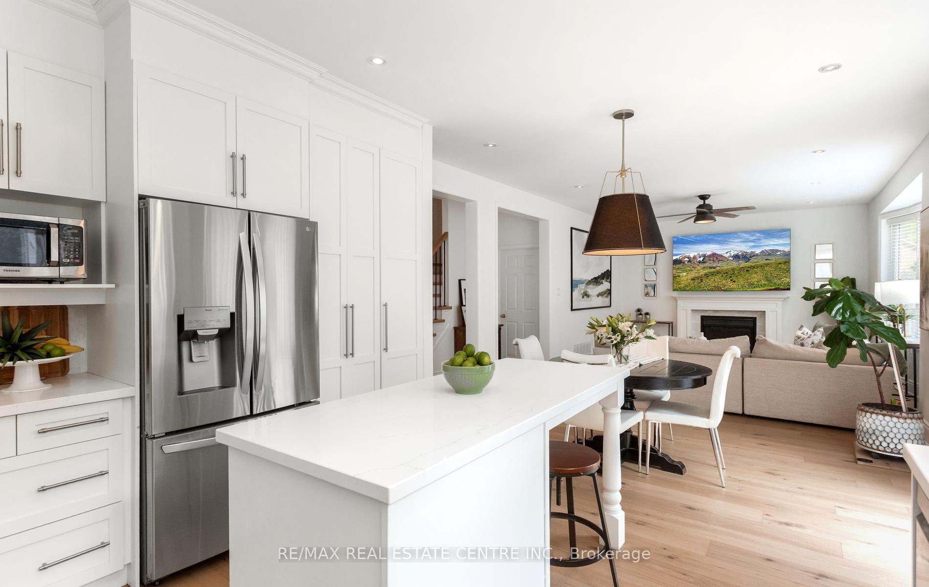 Photo 24 of 54 Apple Blossom Crescent, Halton Hills, Georgetown — HOMEH