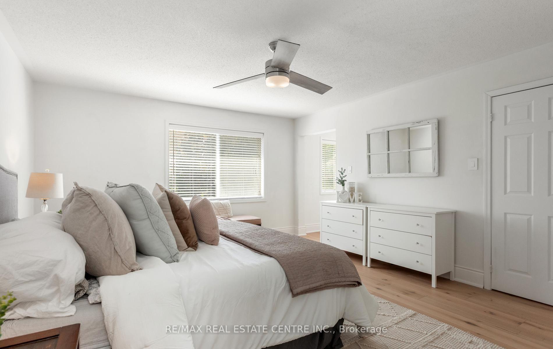 Photo 30 of 54 Apple Blossom Crescent, Halton Hills, Georgetown — HOMEH