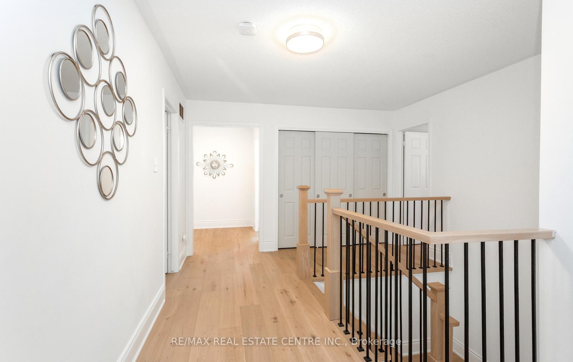 Photo 34 of 54 Apple Blossom Crescent, Halton Hills, Georgetown — HOMEH