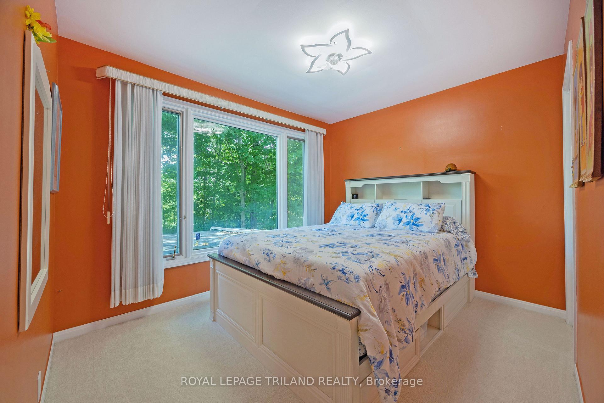 Photo 23 of 10 Regent Street, St. Thomas — HOMEH