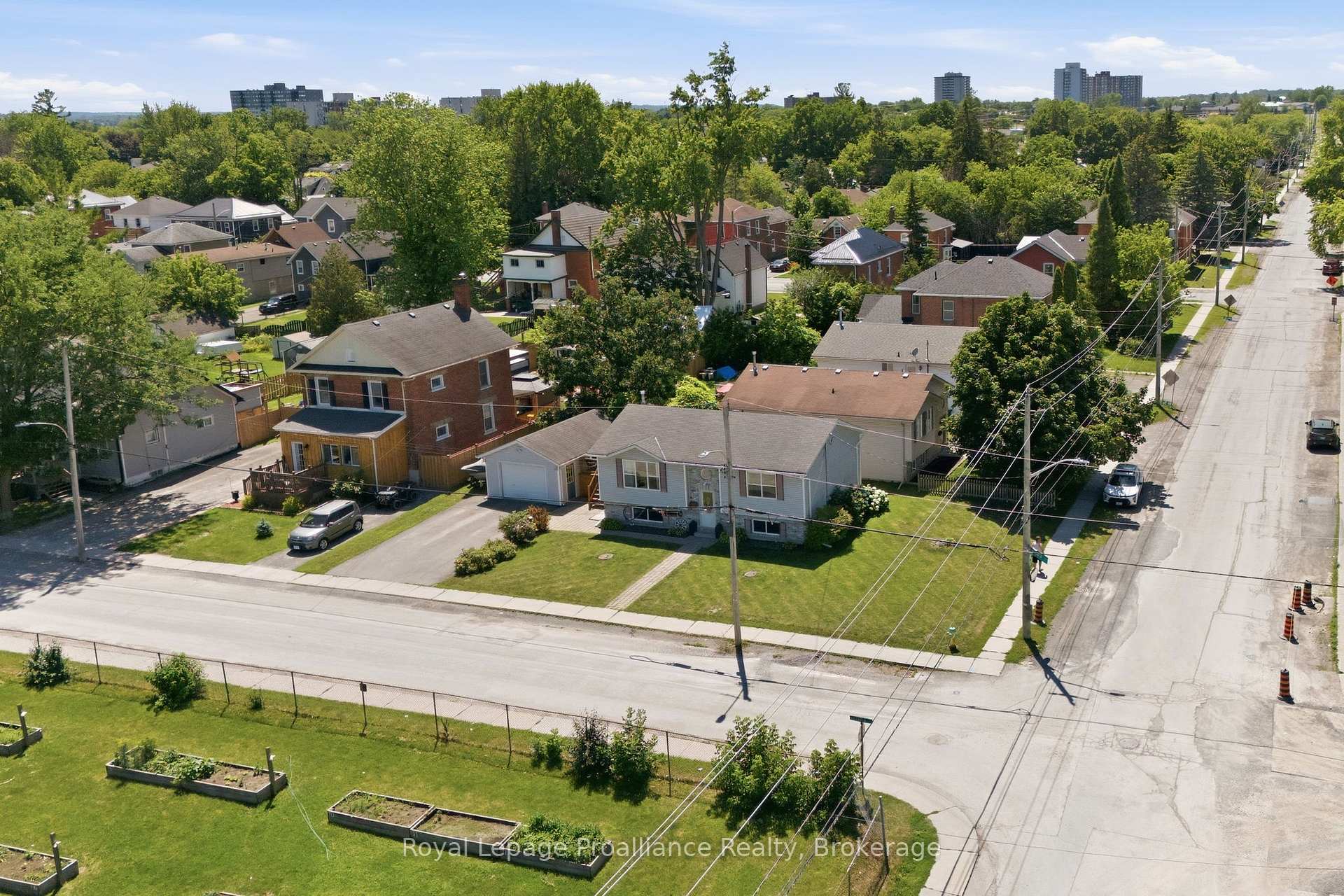 Photo 6 of 50 Octavia Street, Belleville, Belleville Ward — HOMEH