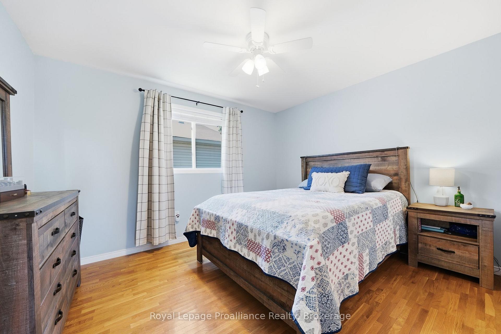 Photo 27 of 50 Octavia Street, Belleville, Belleville Ward — HOMEH