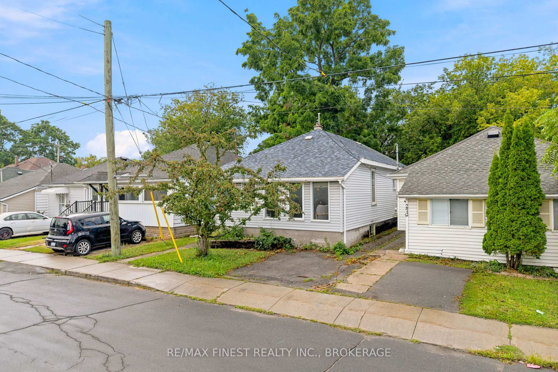 Photo 1 of 270 Patrick Street, Kingston, East of Sir John A. Blvd — HOMEH