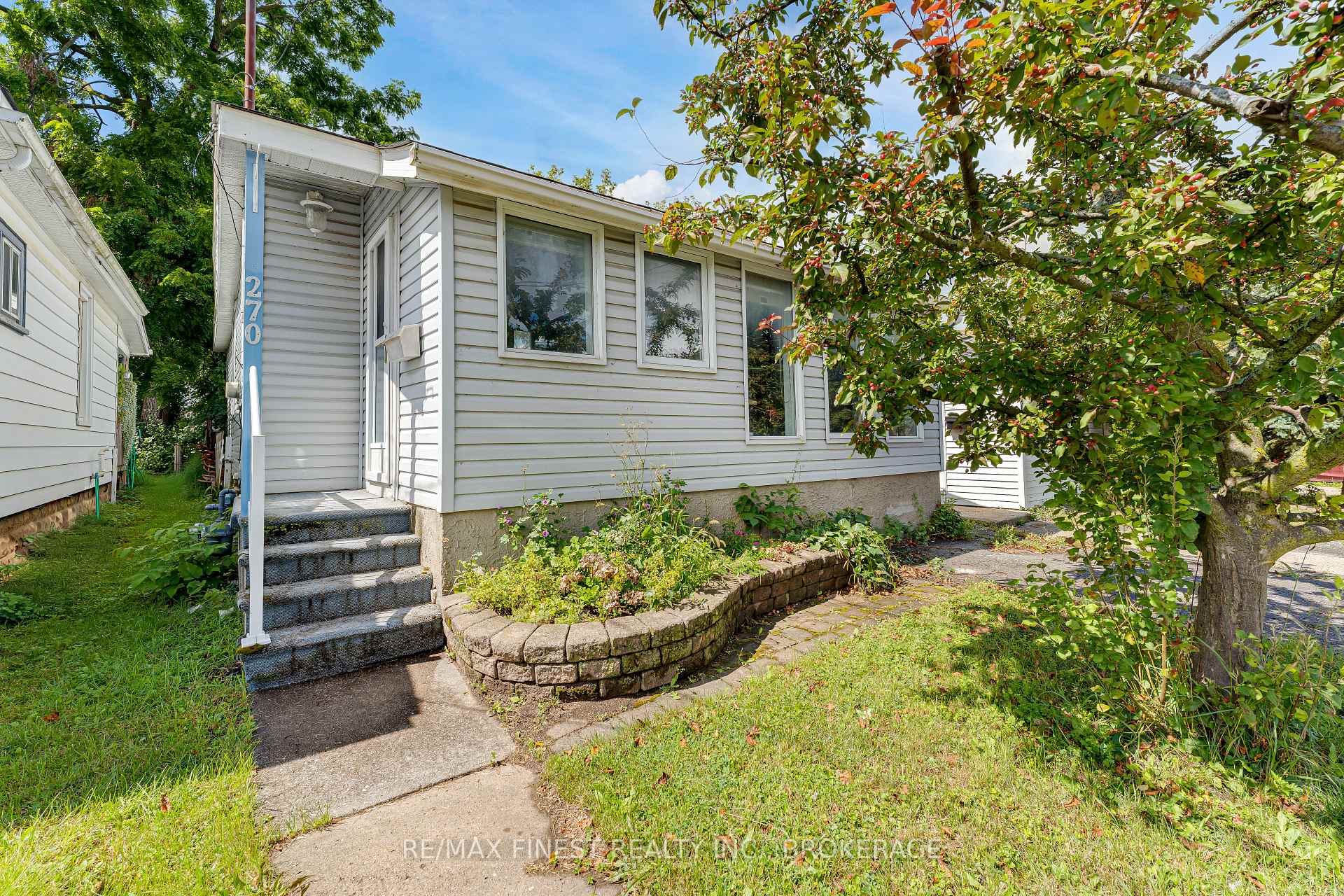 Photo 9 of 270 Patrick Street, Kingston, East of Sir John A. Blvd — HOMEH