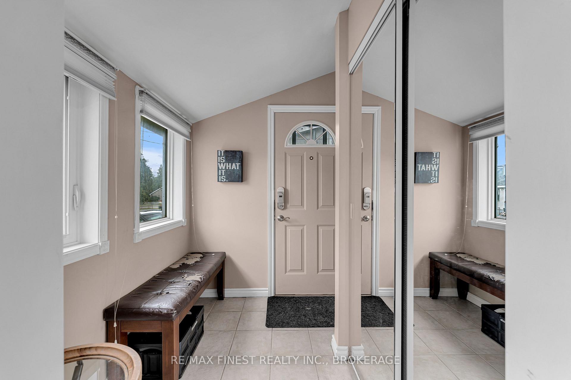 Photo 10 of 270 Patrick Street, Kingston, East of Sir John A. Blvd — HOMEH