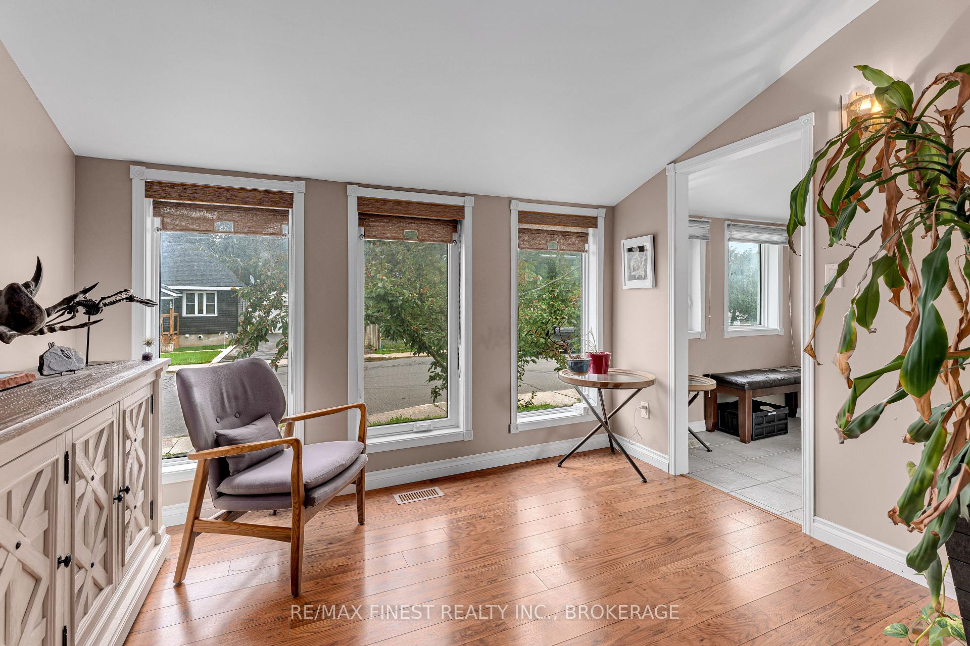 Photo 13 of 270 Patrick Street, Kingston, East of Sir John A. Blvd — HOMEH