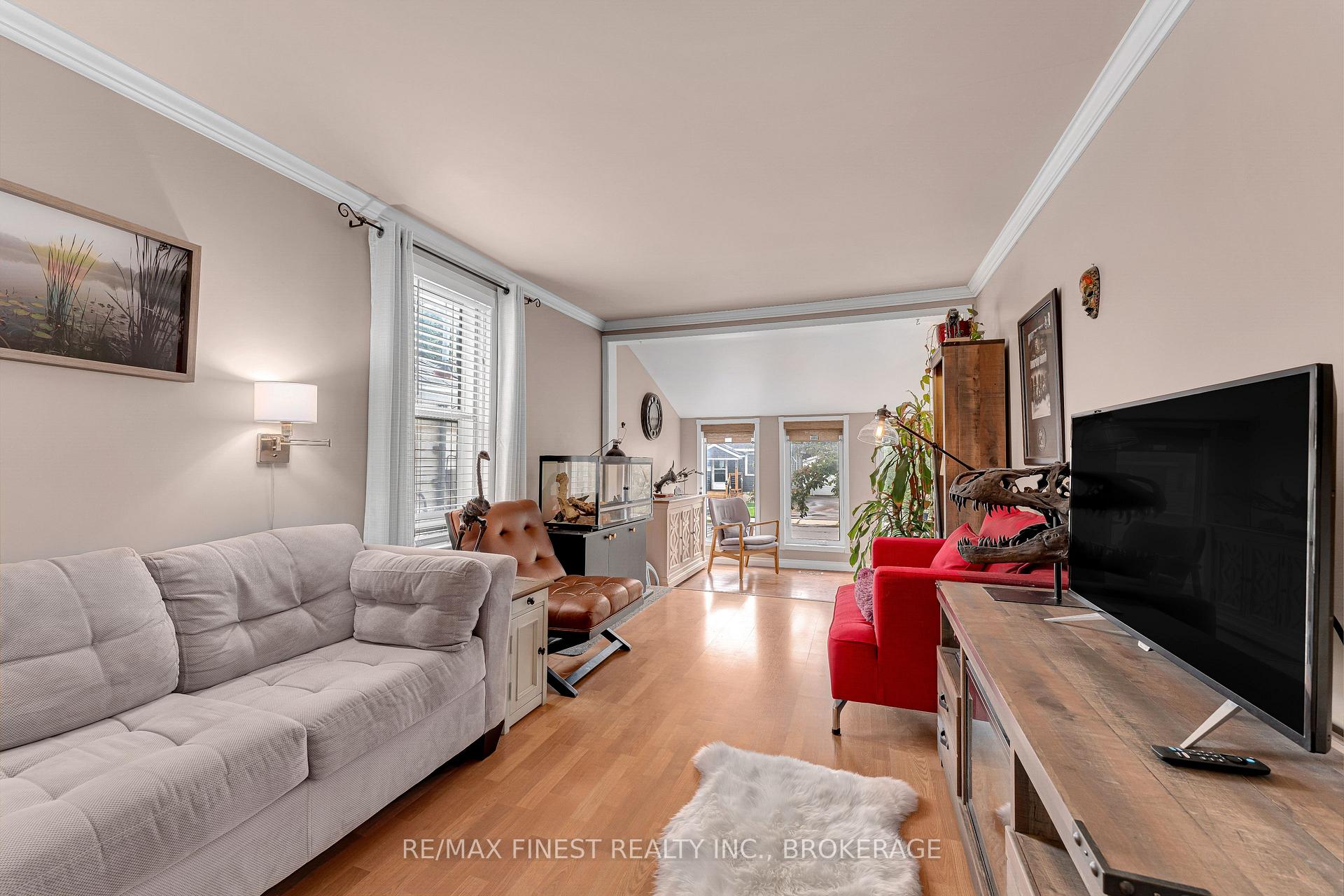 Photo 16 of 270 Patrick Street, Kingston, East of Sir John A. Blvd — HOMEH