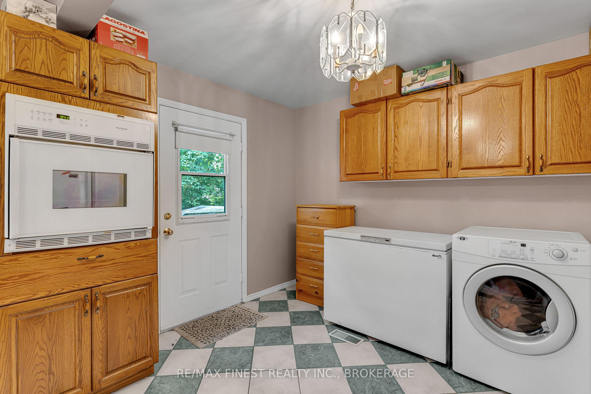Photo 30 of 270 Patrick Street, Kingston, East of Sir John A. Blvd — HOMEH