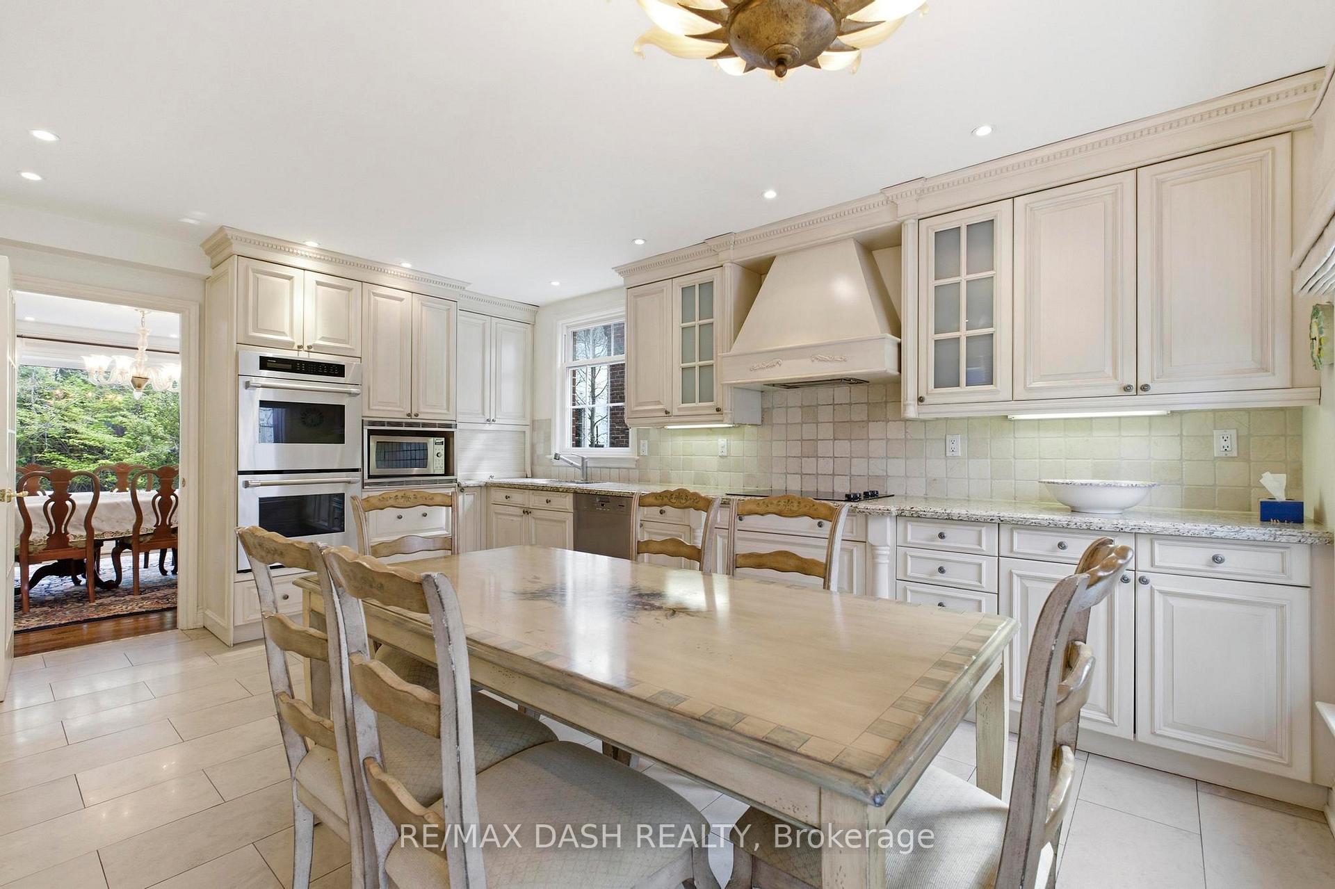 Photo 21 of 268 Lonsdale Road, Toronto, Forest Hill South — HOMEH