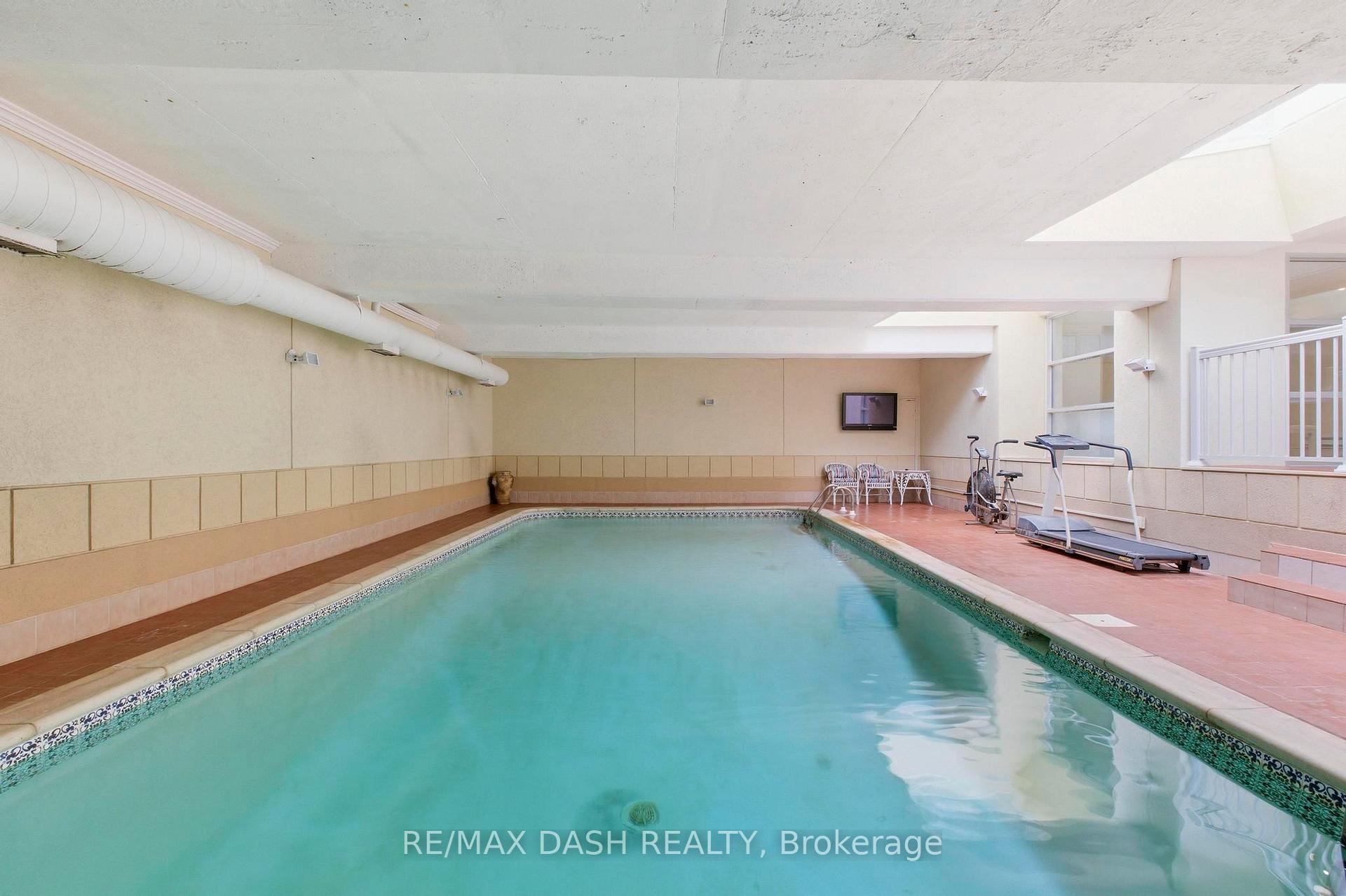 Photo 5 of 268 Lonsdale Road, Toronto, Forest Hill South — HOMEH