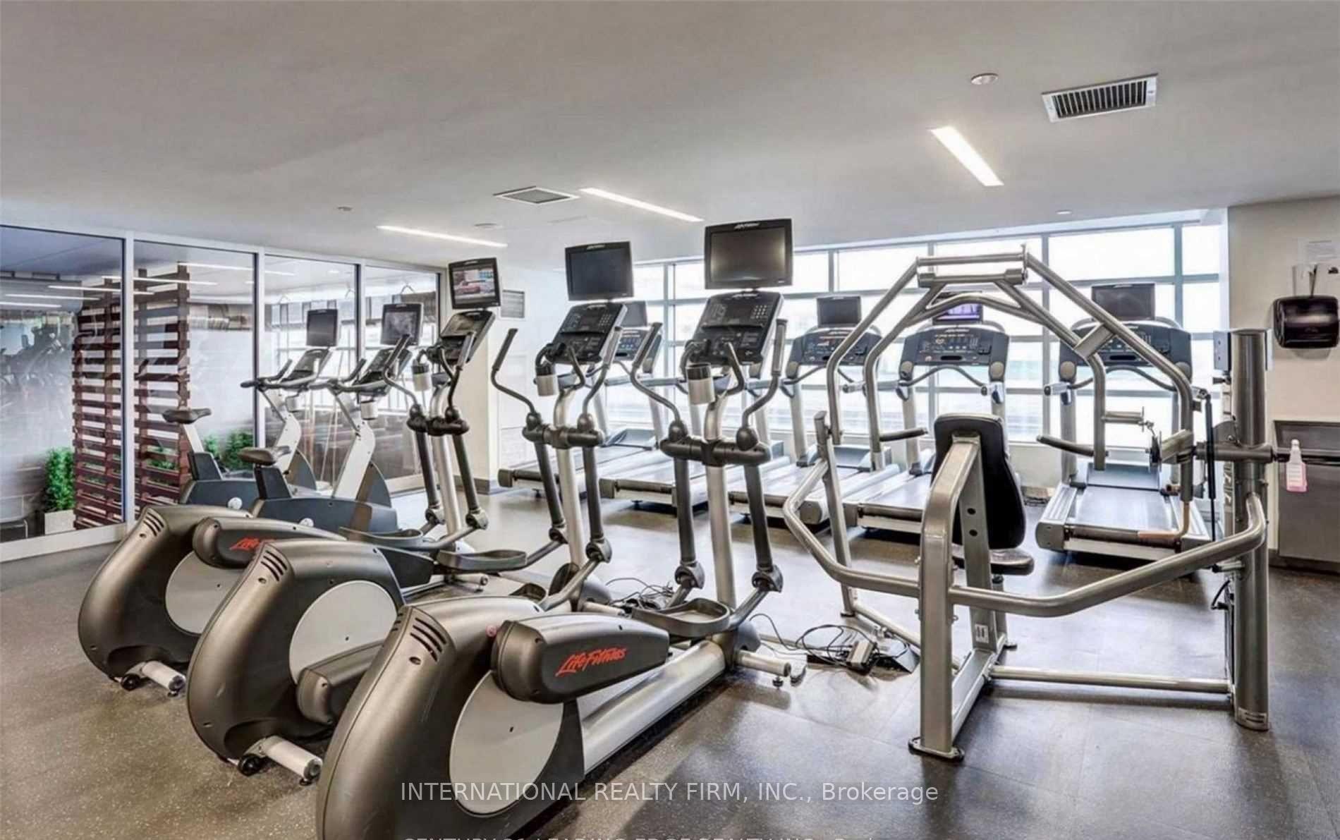 Photo 9 of Unit 3503, 15 Iceboat Terrace, Toronto, Waterfront Communities — HOMEH