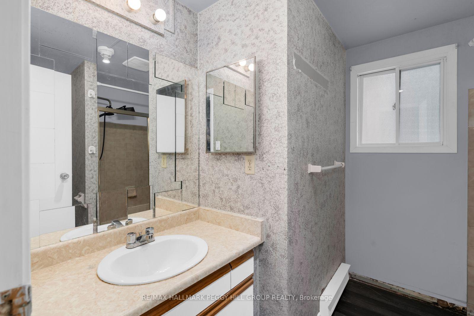 Photo 8 of 857 Birchwood Drive, Midland — HOMEH
