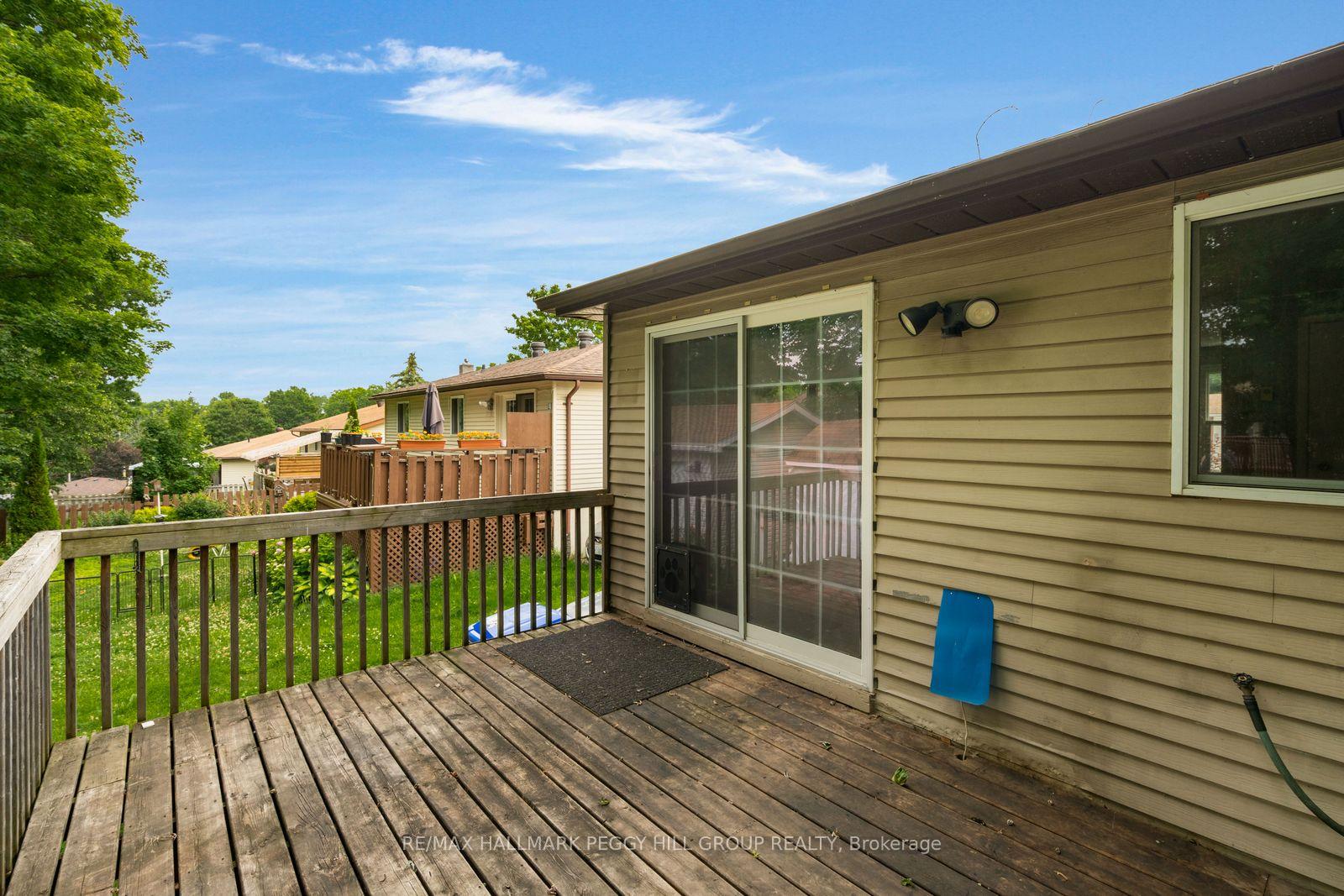 Photo 11 of 857 Birchwood Drive, Midland — HOMEH