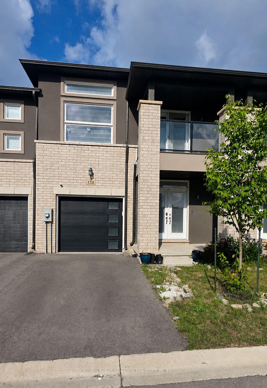Photo of 138 Renfrew Trail