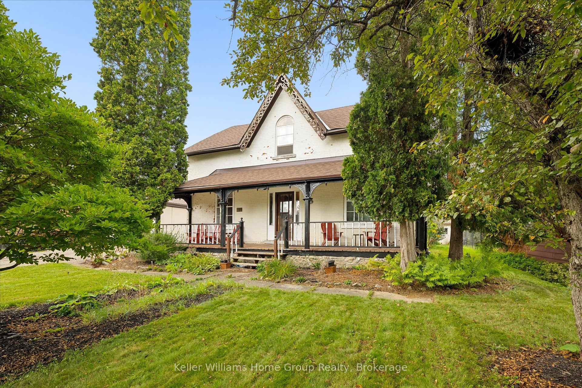 Photo 3 of 339 Garafraxa Street E, Centre Wellington, Fergus — HOMEH