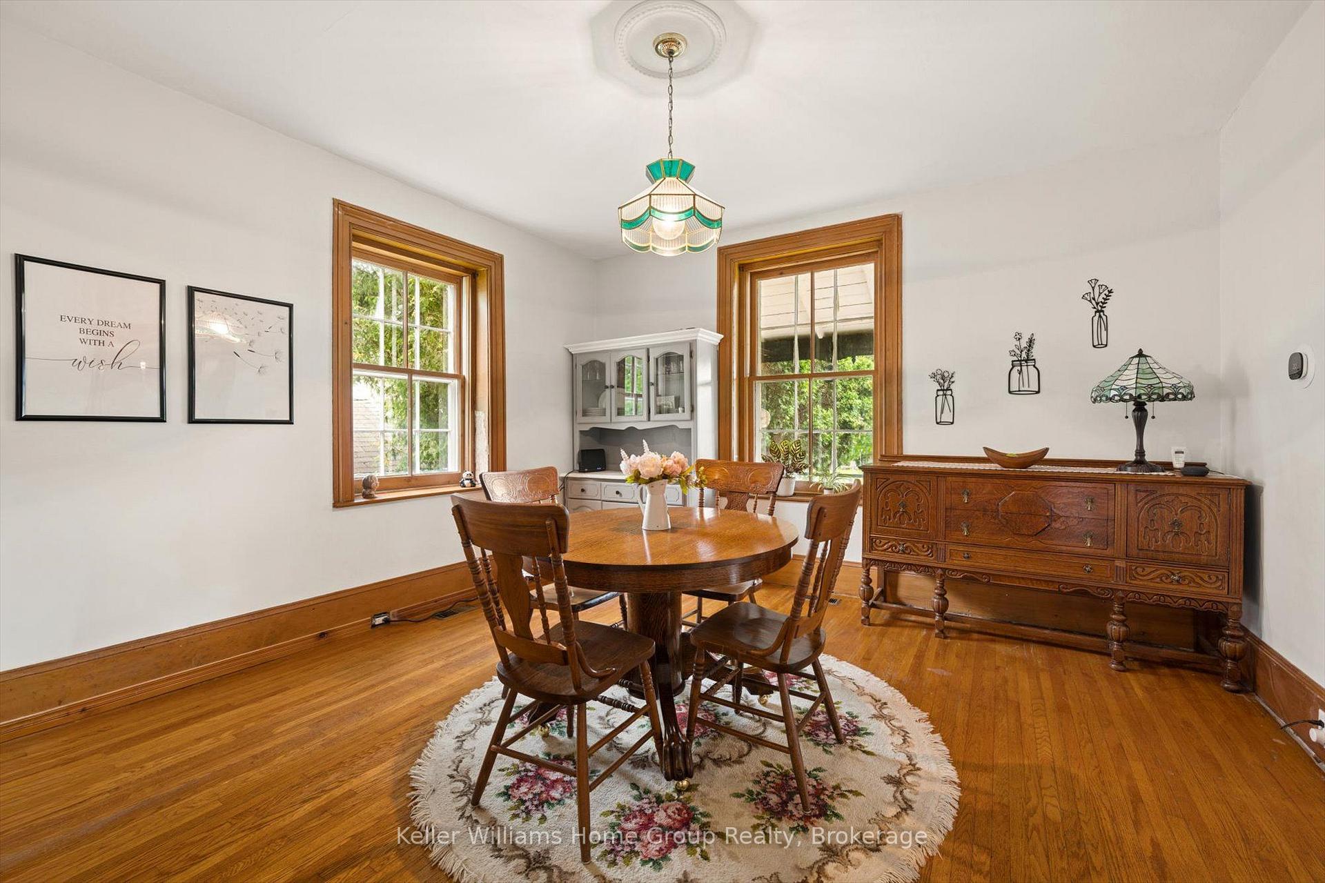 Photo 9 of 339 Garafraxa Street E, Centre Wellington, Fergus — HOMEH