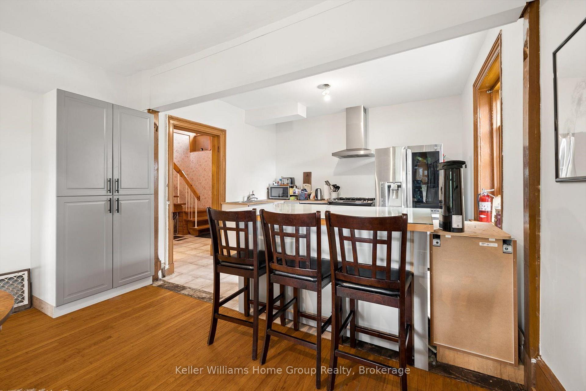 Photo 12 of 339 Garafraxa Street E, Centre Wellington, Fergus — HOMEH