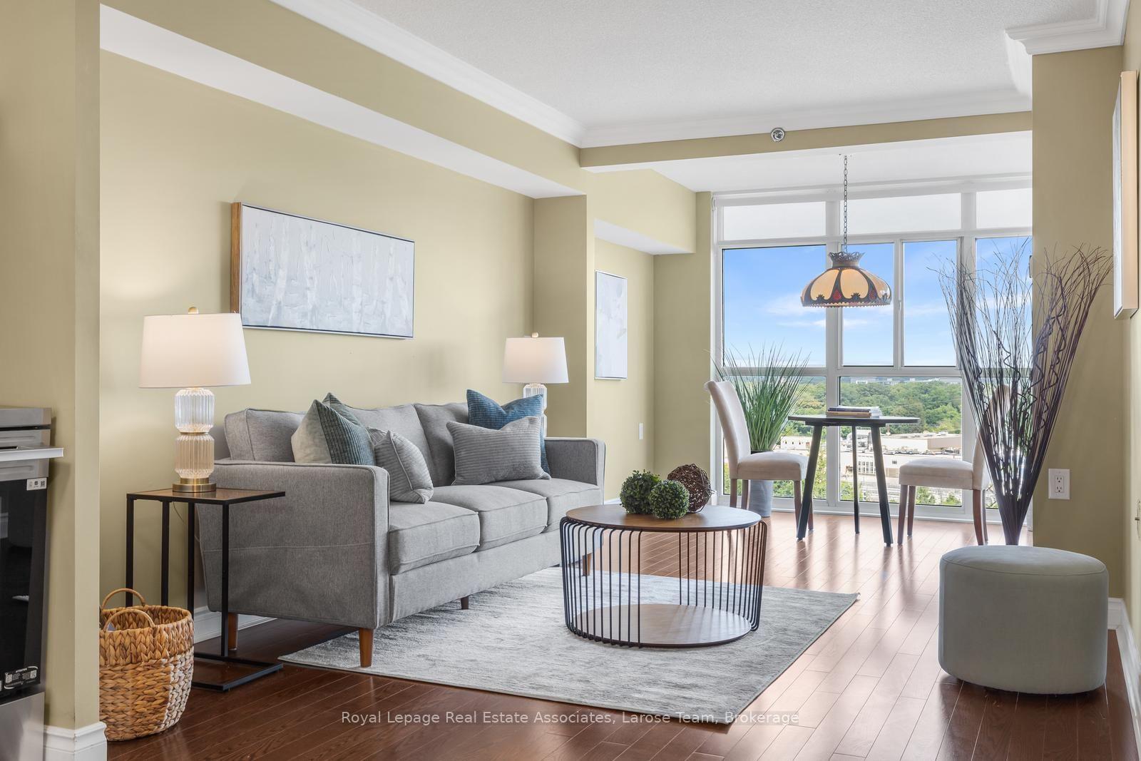 Photo 3 of Unit 1607, 3 Marine Parade Drive, Etobicoke, Mimico — HOMEH