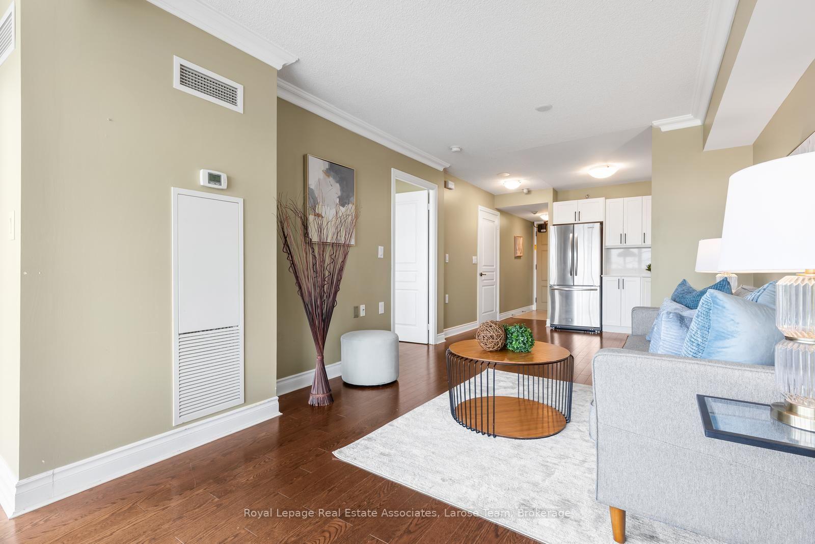 Photo 10 of Unit 1607, 3 Marine Parade Drive, Etobicoke, Mimico — HOMEH