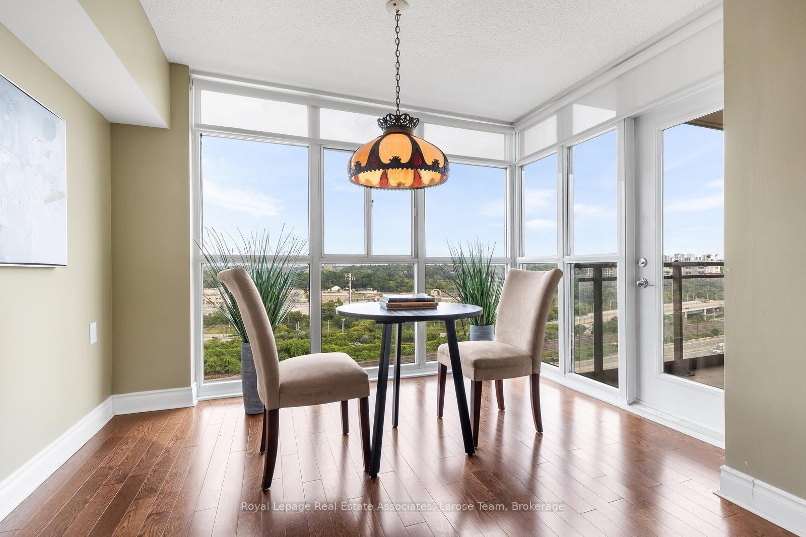 Photo 11 of Unit 1607, 3 Marine Parade Drive, Etobicoke, Mimico — HOMEH