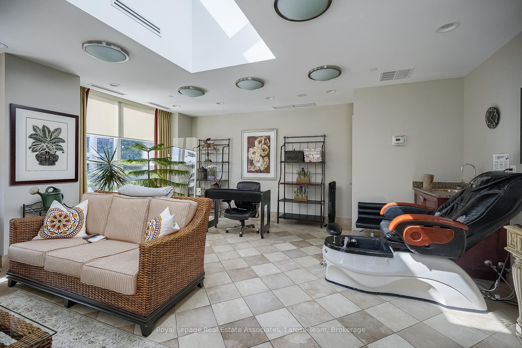Photo 21 of Unit 1607, 3 Marine Parade Drive, Etobicoke, Mimico — HOMEH
