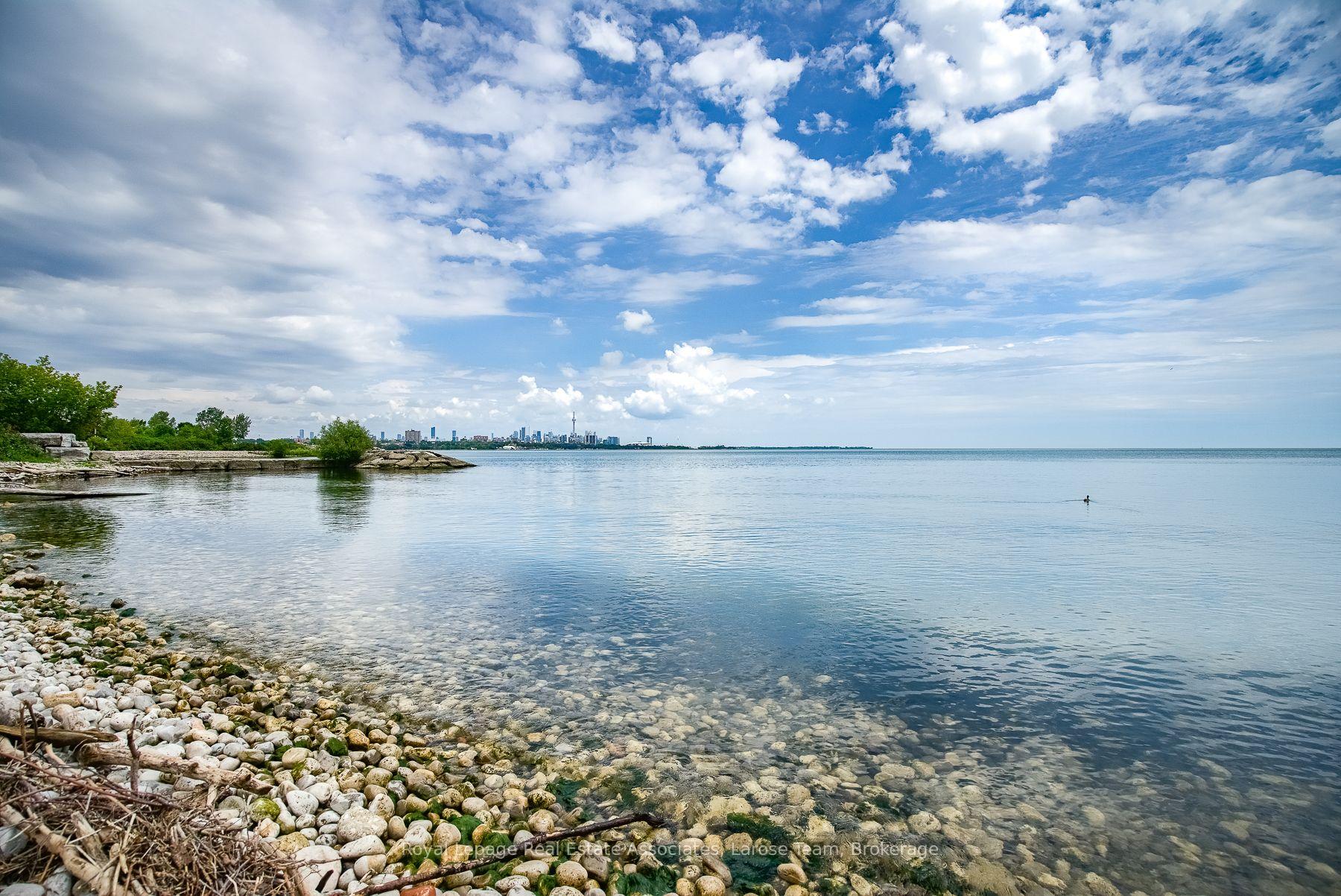Photo 24 of Unit 1607, 3 Marine Parade Drive, Etobicoke, Mimico — HOMEH