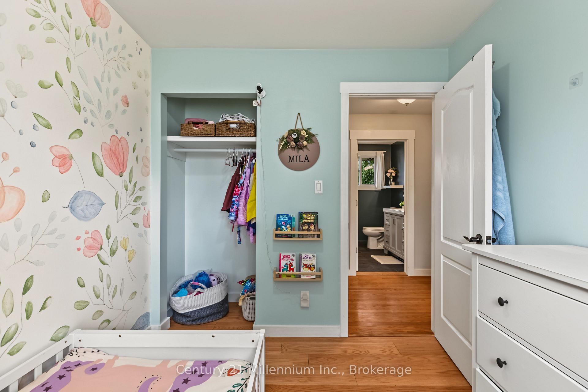 Photo 25 of 553 Spruce Street, Collingwood — HOMEH