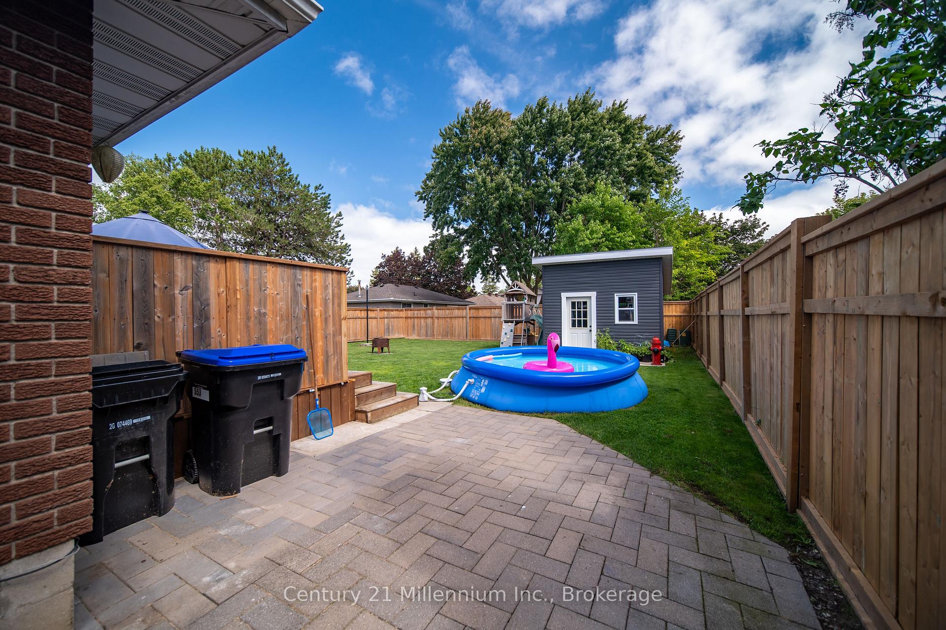 Photo 47 of 553 Spruce Street, Collingwood — HOMEH