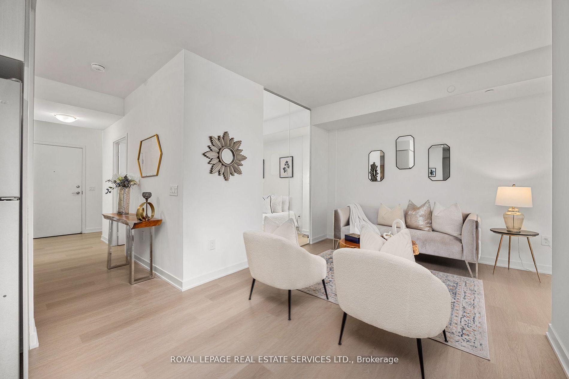 Photo 3 of Unit 608, 859 The Queensway, Etobicoke, Stonegate-Queensway — HOMEH