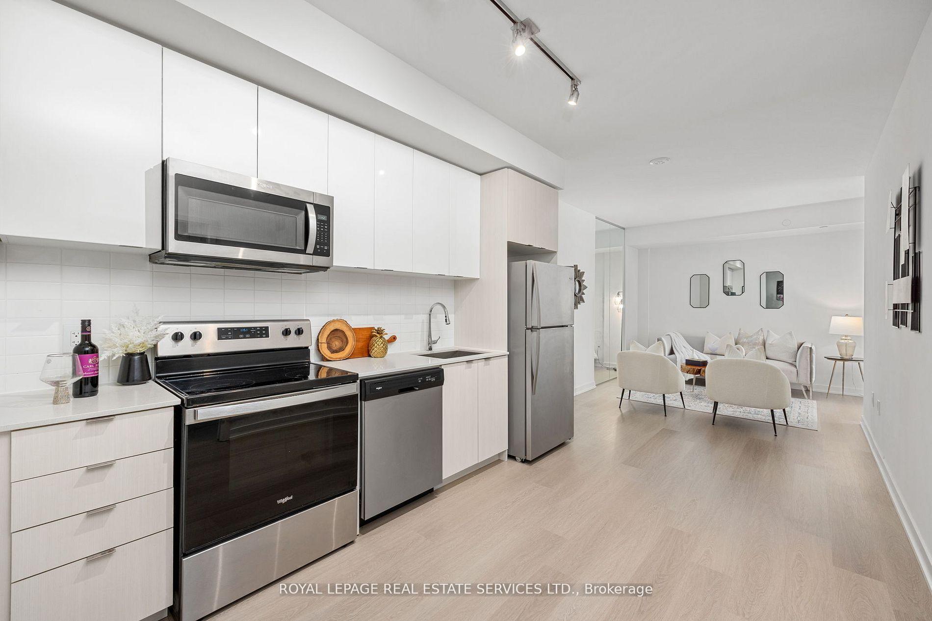 Photo 9 of Unit 608, 859 The Queensway, Etobicoke, Stonegate-Queensway — HOMEH