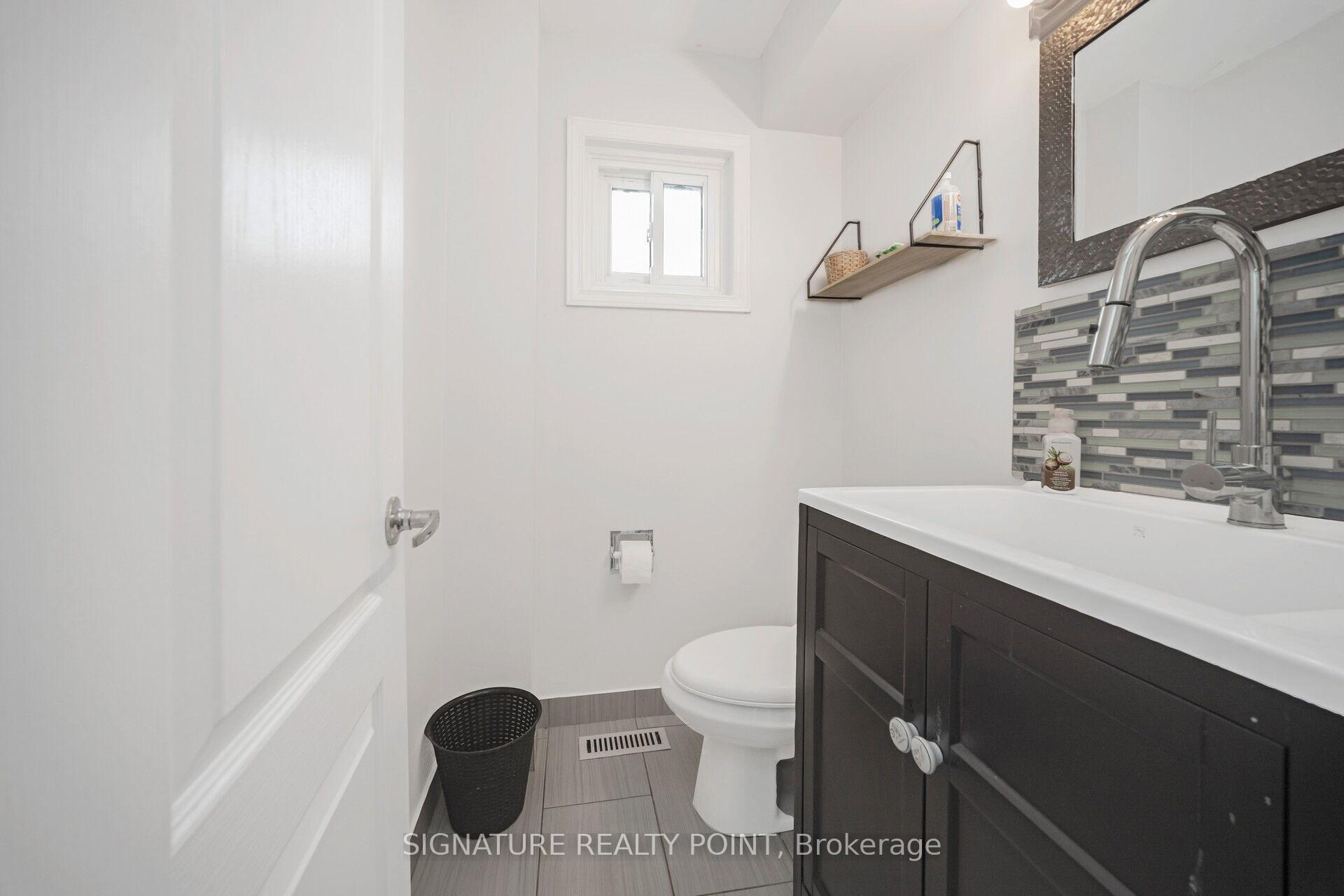 Photo 7 of 222 Simmons Boulevard, Brampton, Madoc — HOMEH