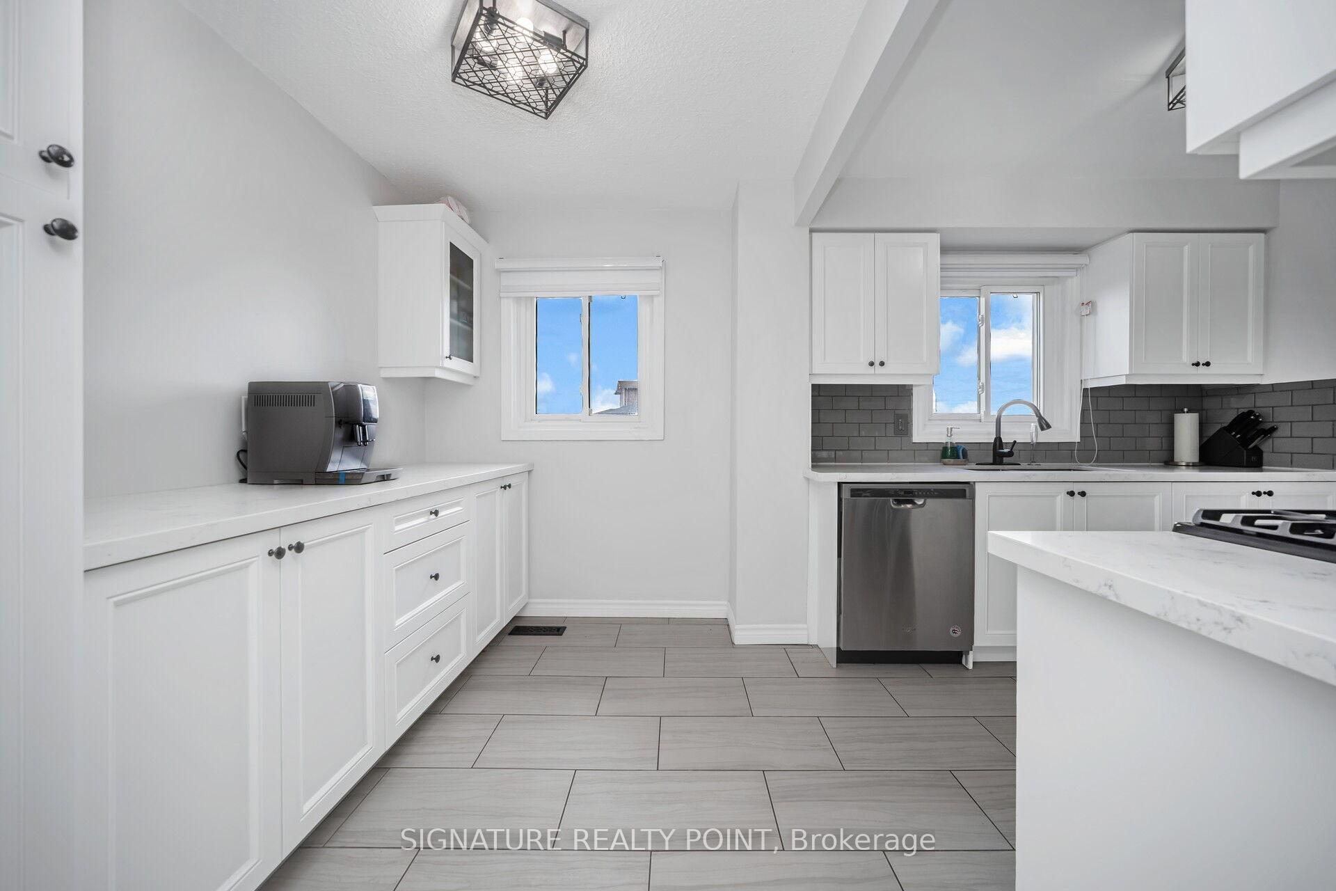 Photo 9 of 222 Simmons Boulevard, Brampton, Madoc — HOMEH