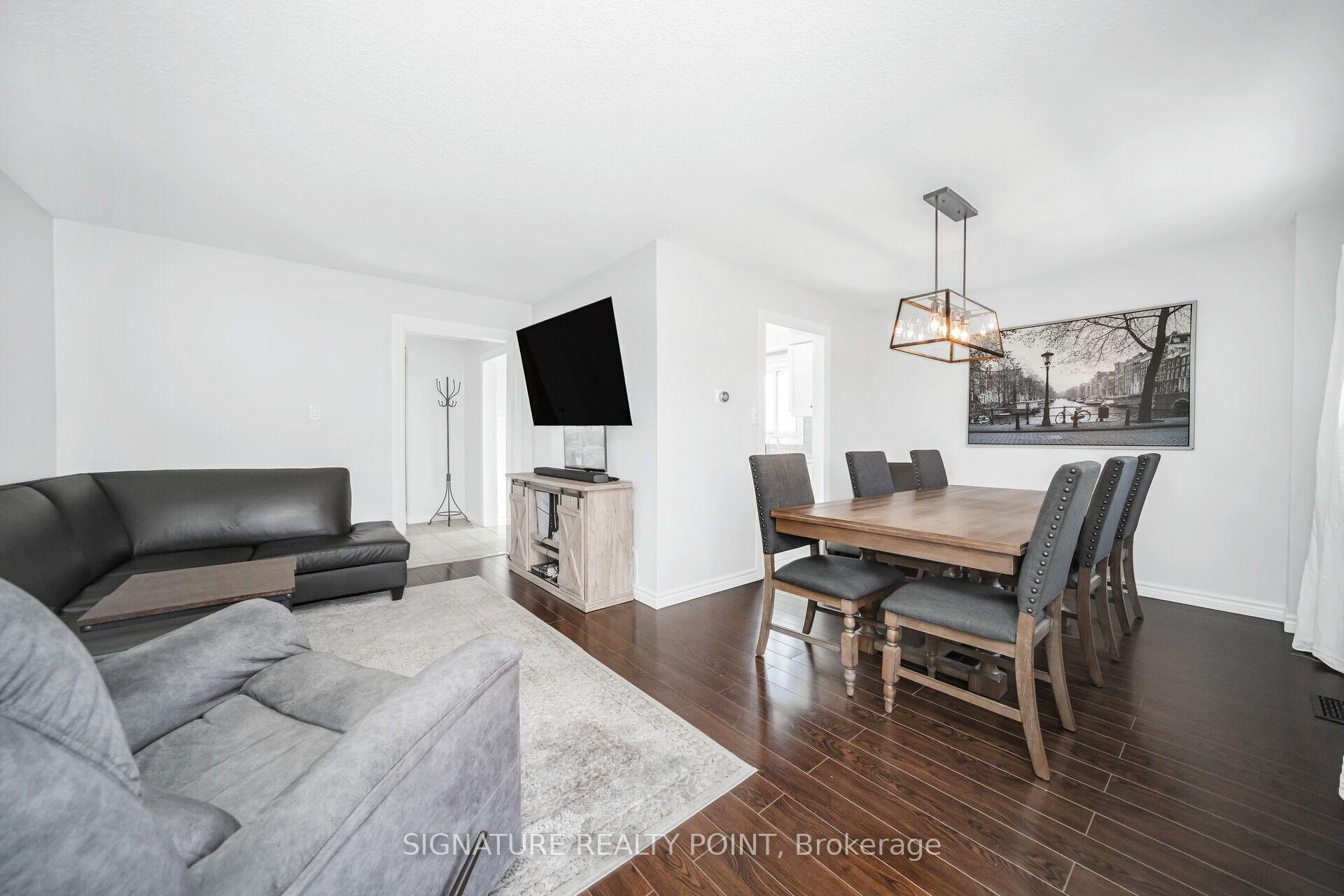 Photo 20 of 222 Simmons Boulevard, Brampton, Madoc — HOMEH