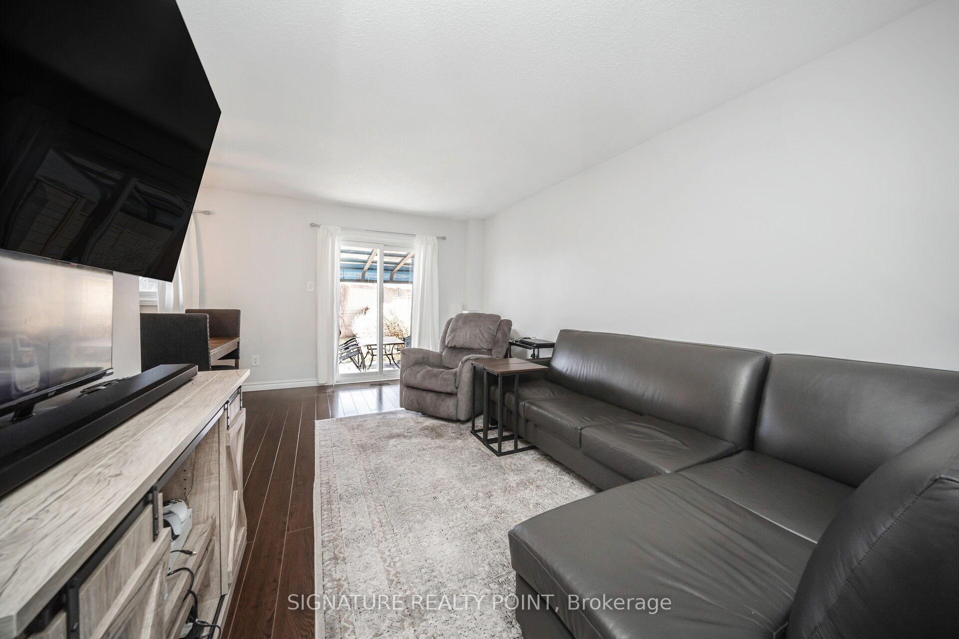 Photo 22 of 222 Simmons Boulevard, Brampton, Madoc — HOMEH