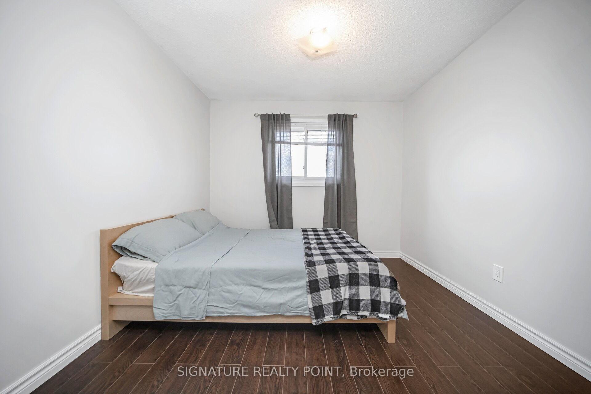Photo 30 of 222 Simmons Boulevard, Brampton, Madoc — HOMEH