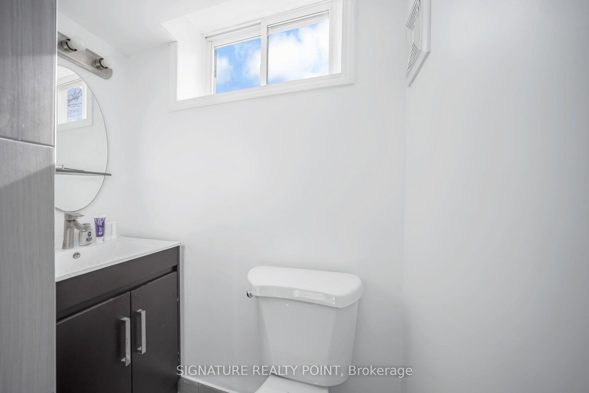 Photo 46 of 222 Simmons Boulevard, Brampton, Madoc — HOMEH