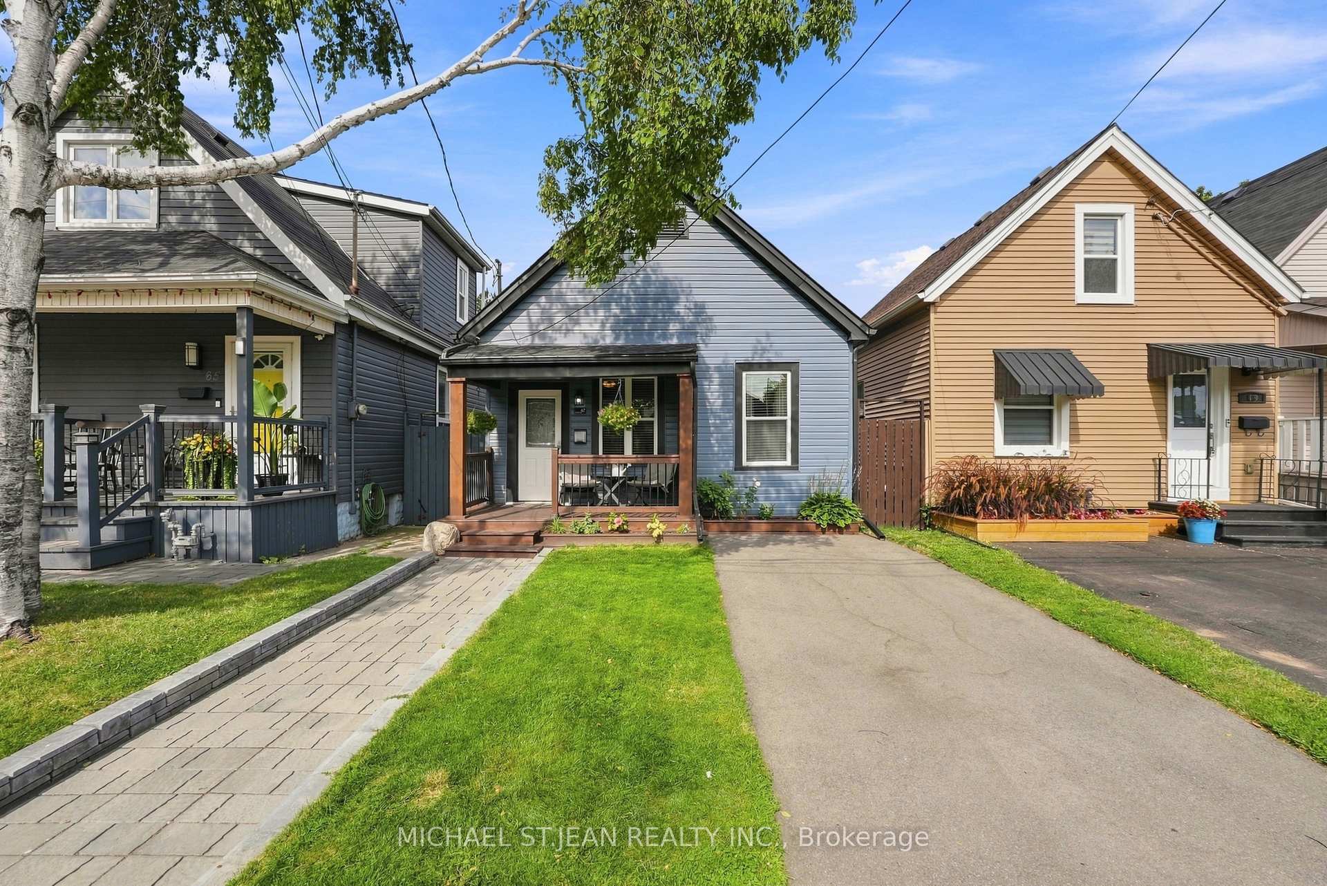 Photo 4 of 67 Robins Avenue, Hamilton, Crown Point — HOMEH