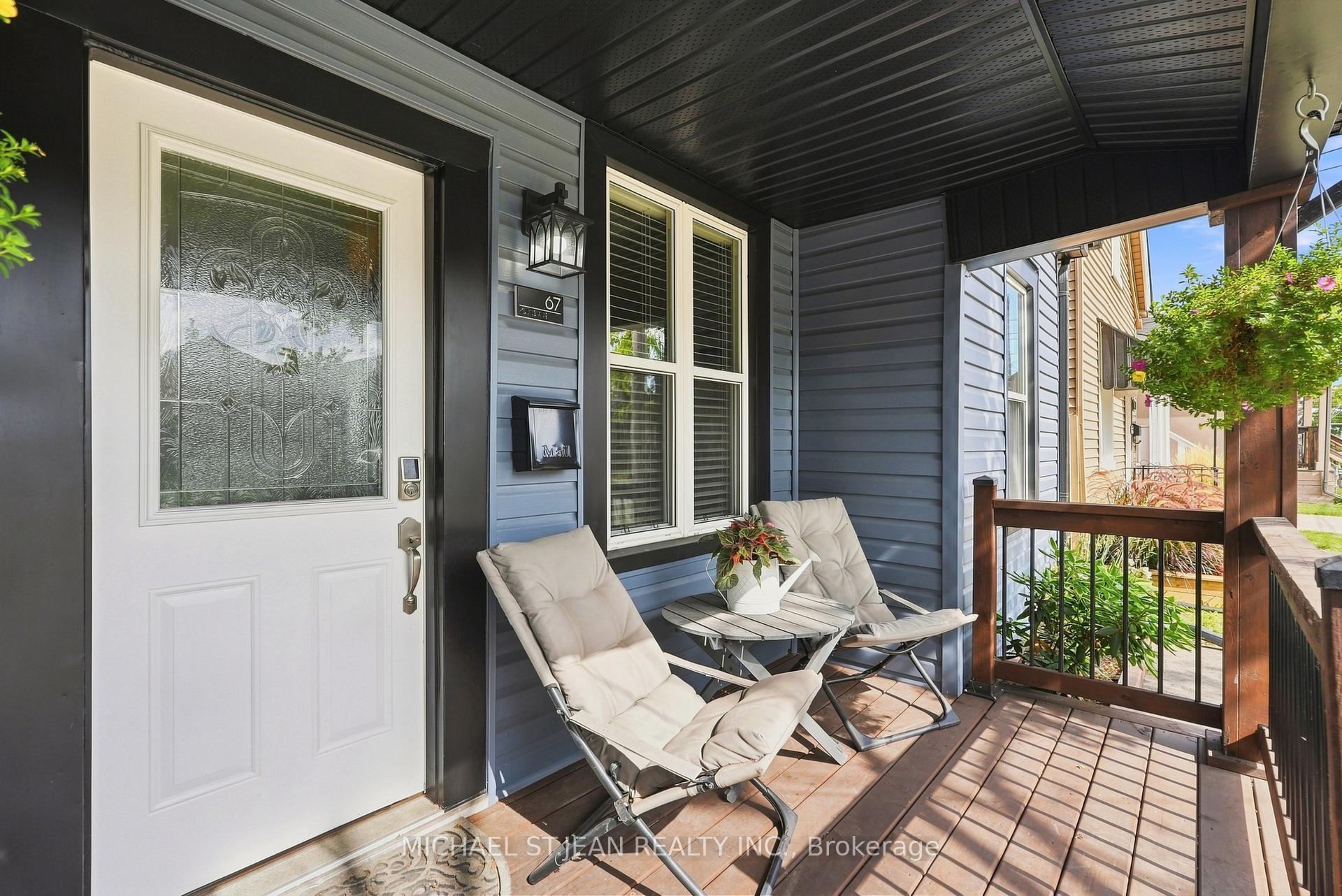Photo 8 of 67 Robins Avenue, Hamilton, Crown Point — HOMEH