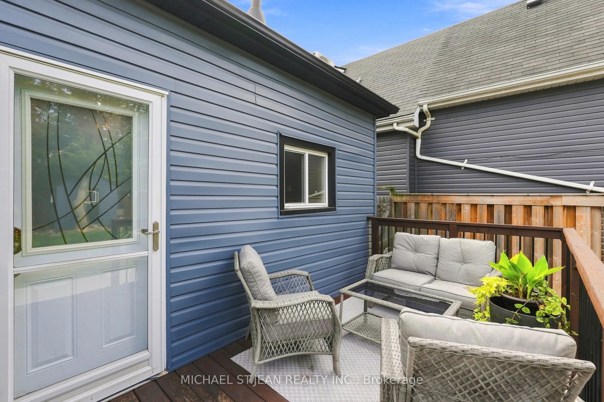 Photo 37 of 67 Robins Avenue, Hamilton, Crown Point — HOMEH