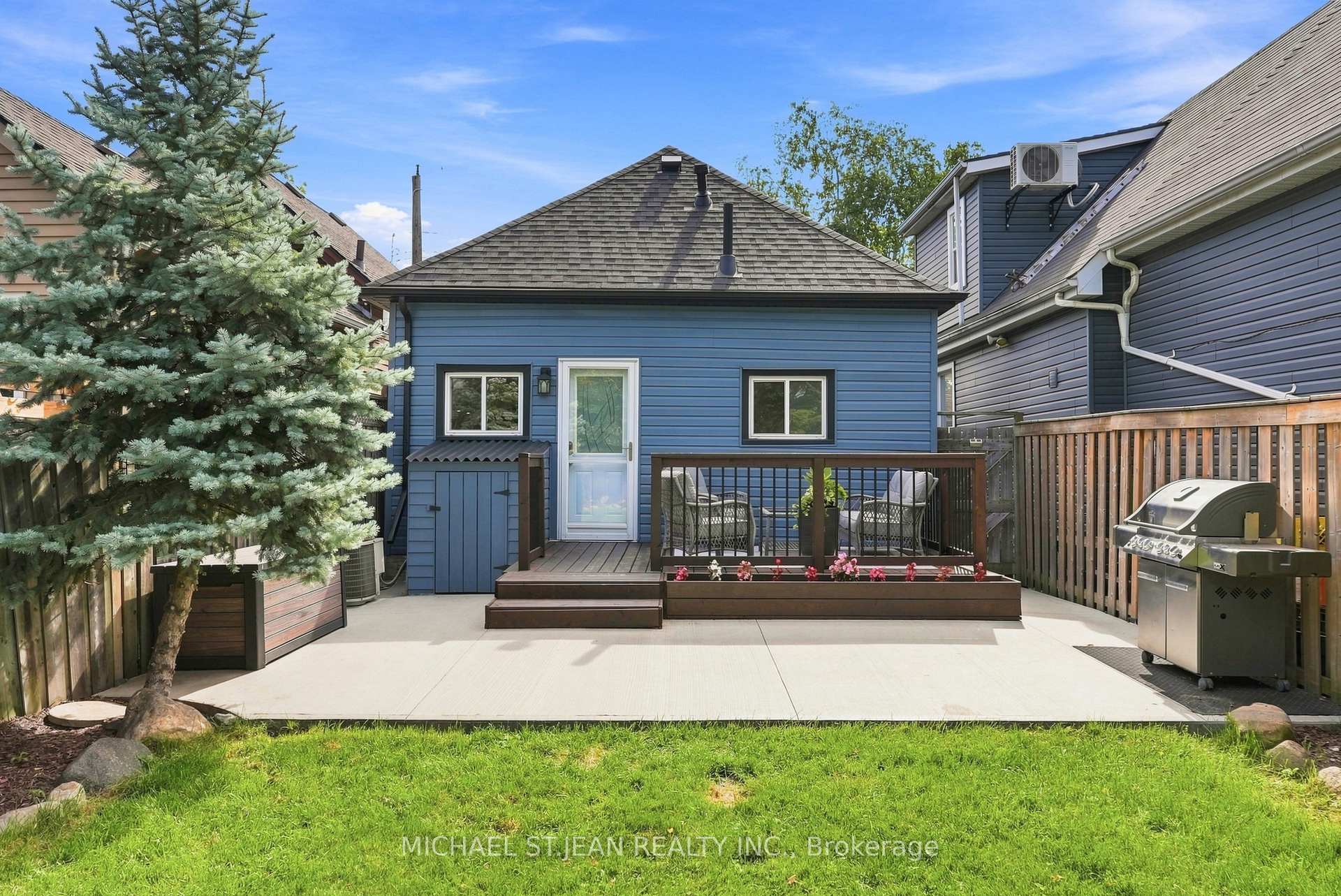Photo 40 of 67 Robins Avenue, Hamilton, Crown Point — HOMEH