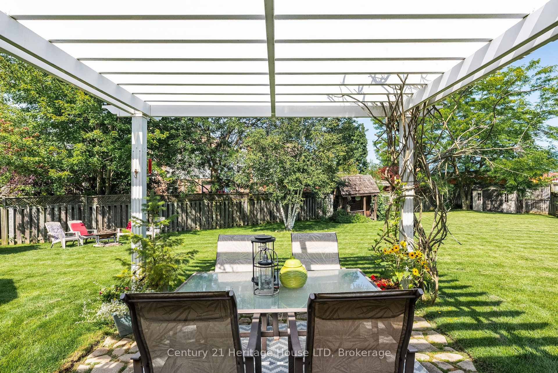 Photo 16 of 52 Farris Avenue, St. Catharines, Rykert/Vansickle — HOMEH