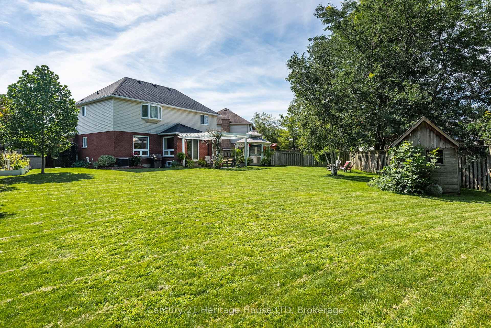 Photo 31 of 52 Farris Avenue, St. Catharines, Rykert/Vansickle — HOMEH
