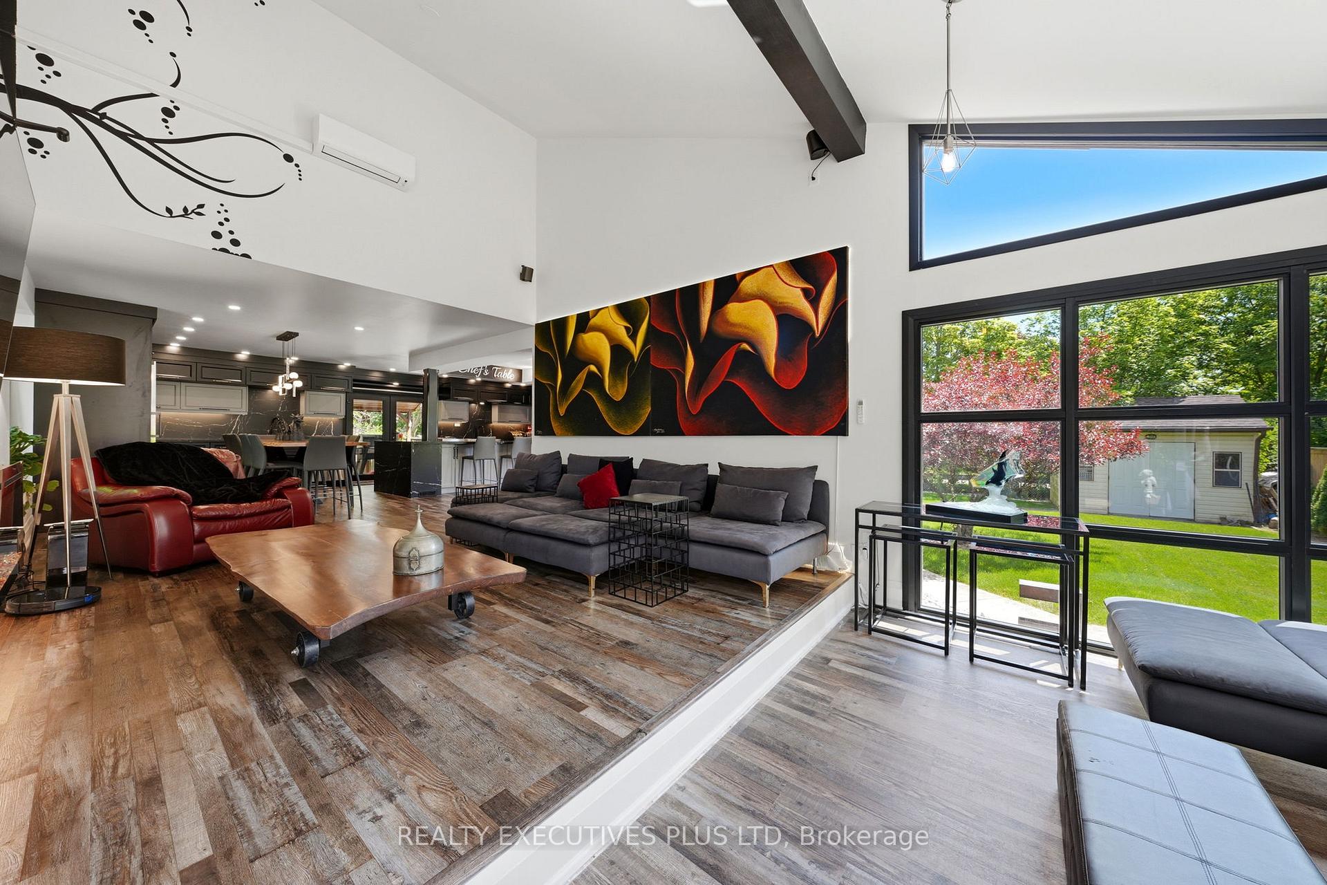 Photo 10 of 36 Lakeview Drive, Hamilton, Lakeshore — HOMEH