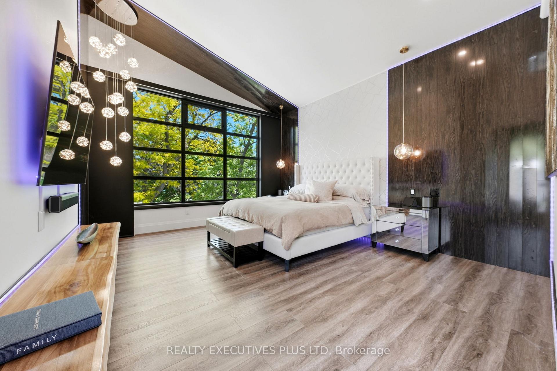 Photo 22 of 36 Lakeview Drive, Hamilton, Lakeshore — HOMEH